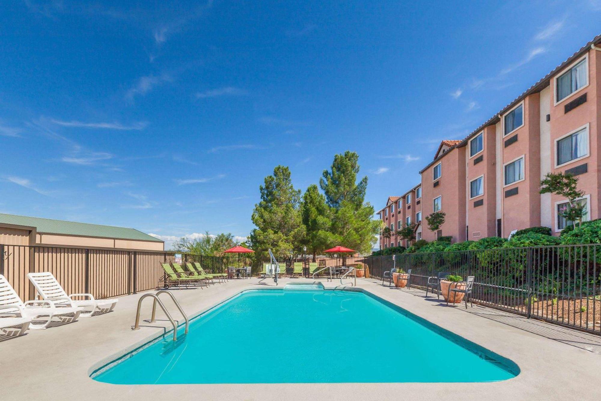Days Inn By Wyndham Camp Verde Arizona Dış mekan fotoğraf
